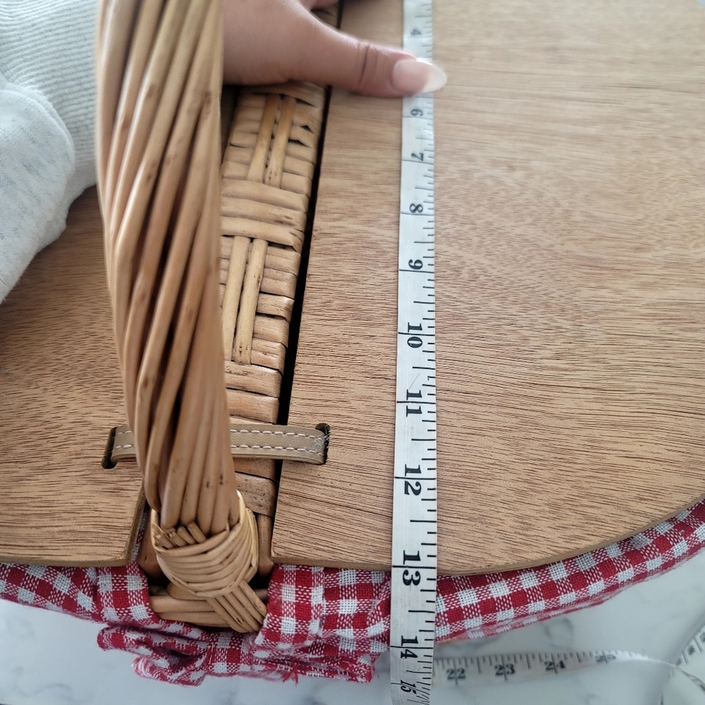 ​Picnic Time Wicker Picnic Basket Vintage  Red & White Gingham Liner Cottagecore - Picture 2 of 16